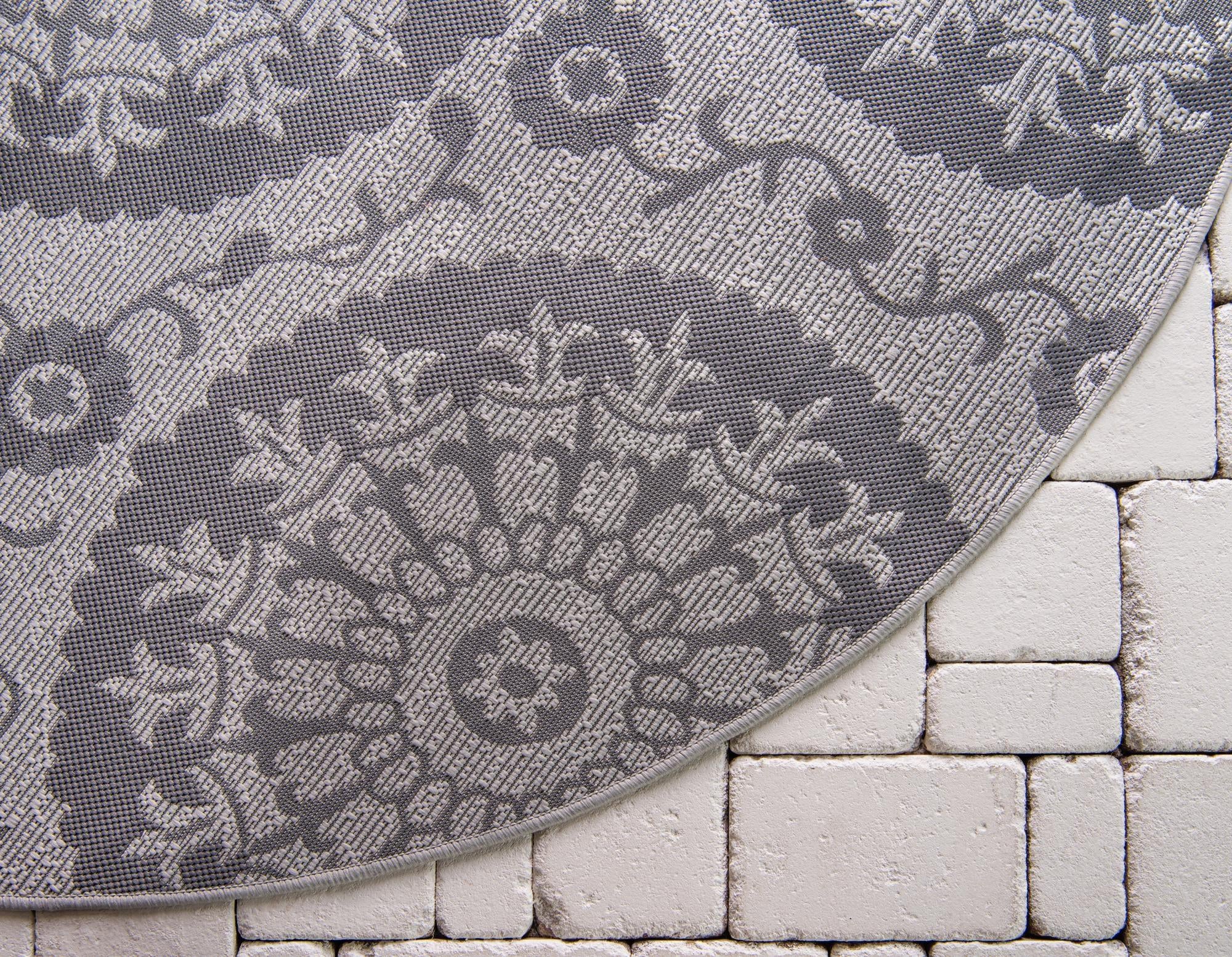 6' x 6' Easy-Clean Botanical Indoor / Outdoor Round Rug