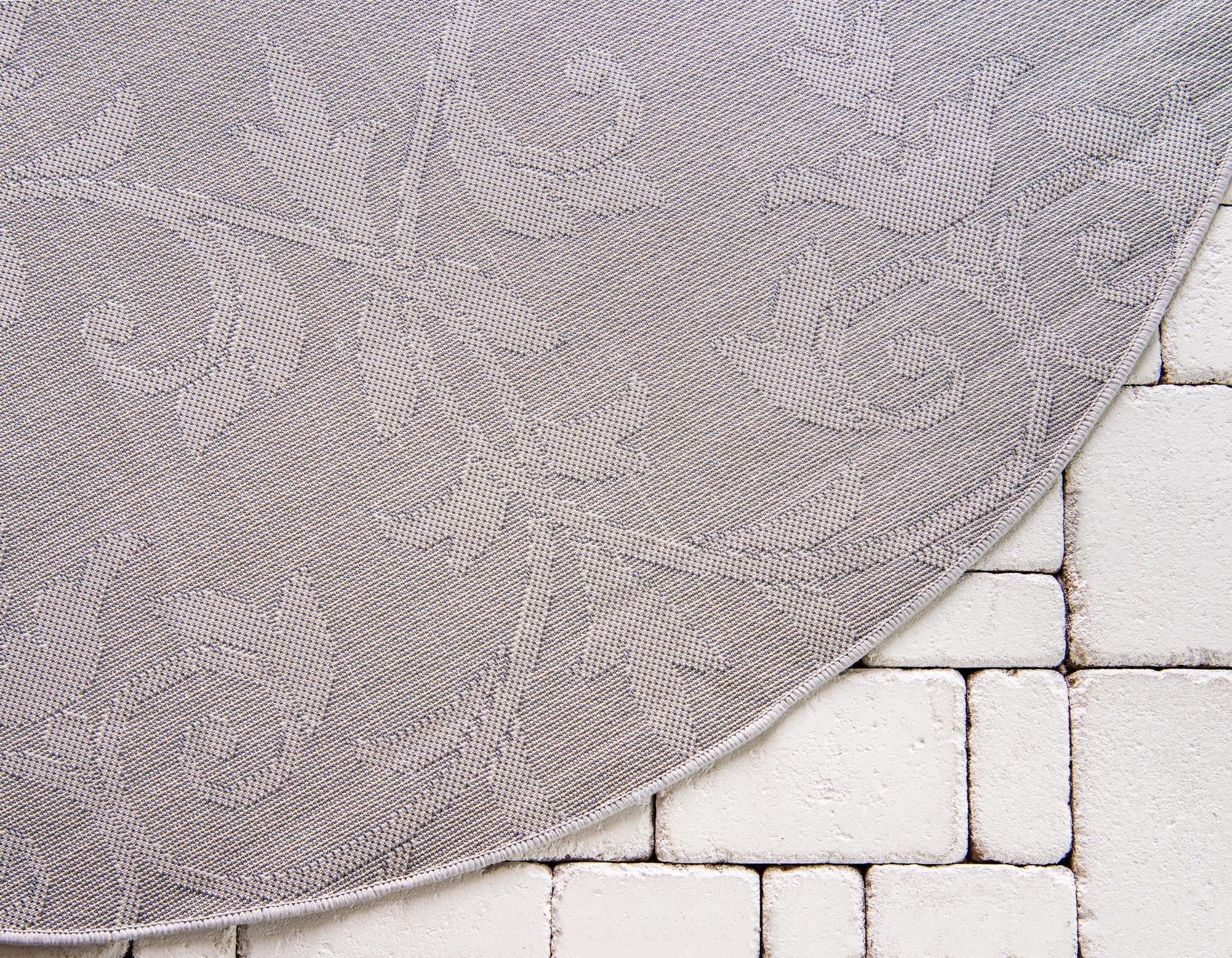 6' x 6' Easy-Clean Botanical Indoor / Outdoor Round Rug