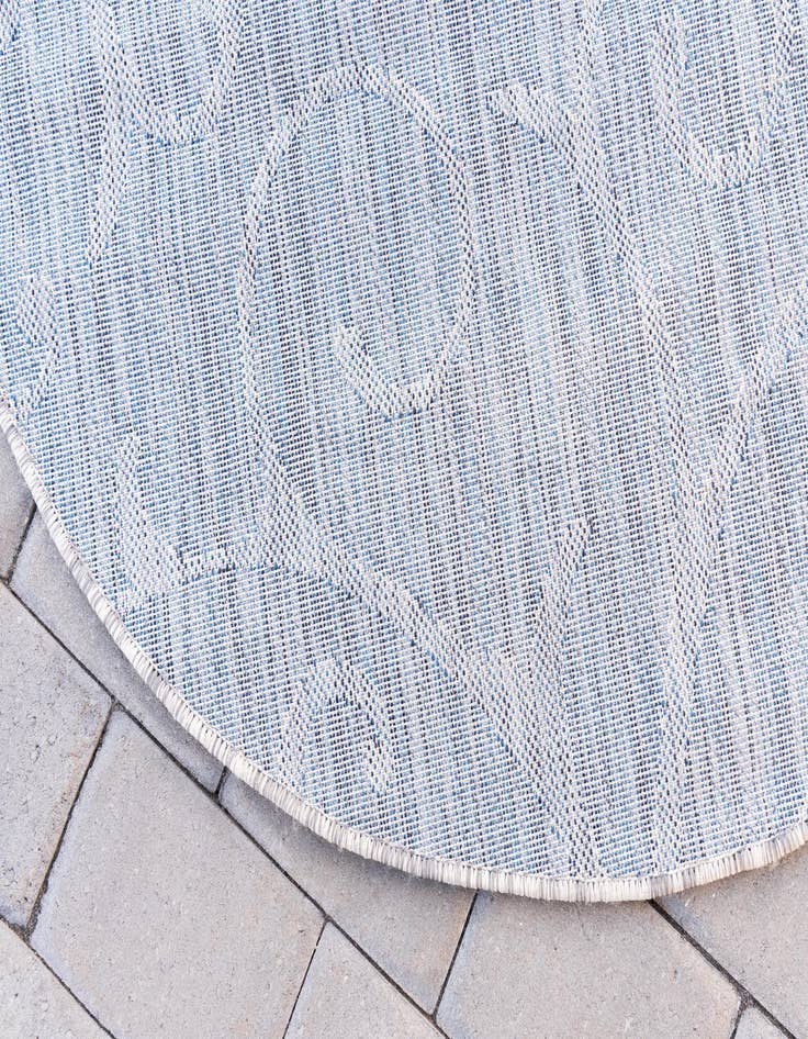 Detail image of 4' x 4'  Washable Botanical Indoor / Outdoor Round Rug
