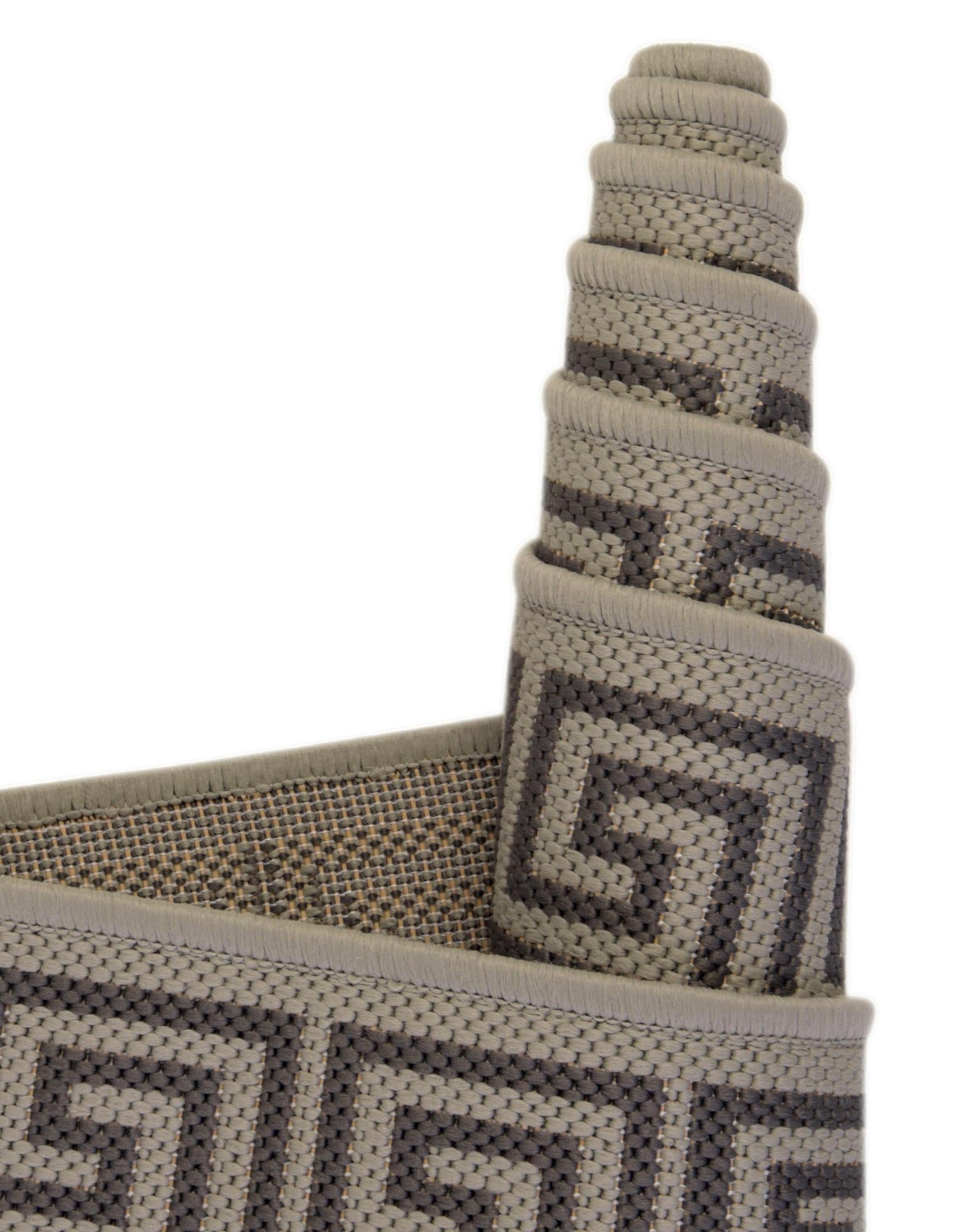 6' x 6' Easy-Clean Lattice Indoor / Outdoor Round Rug