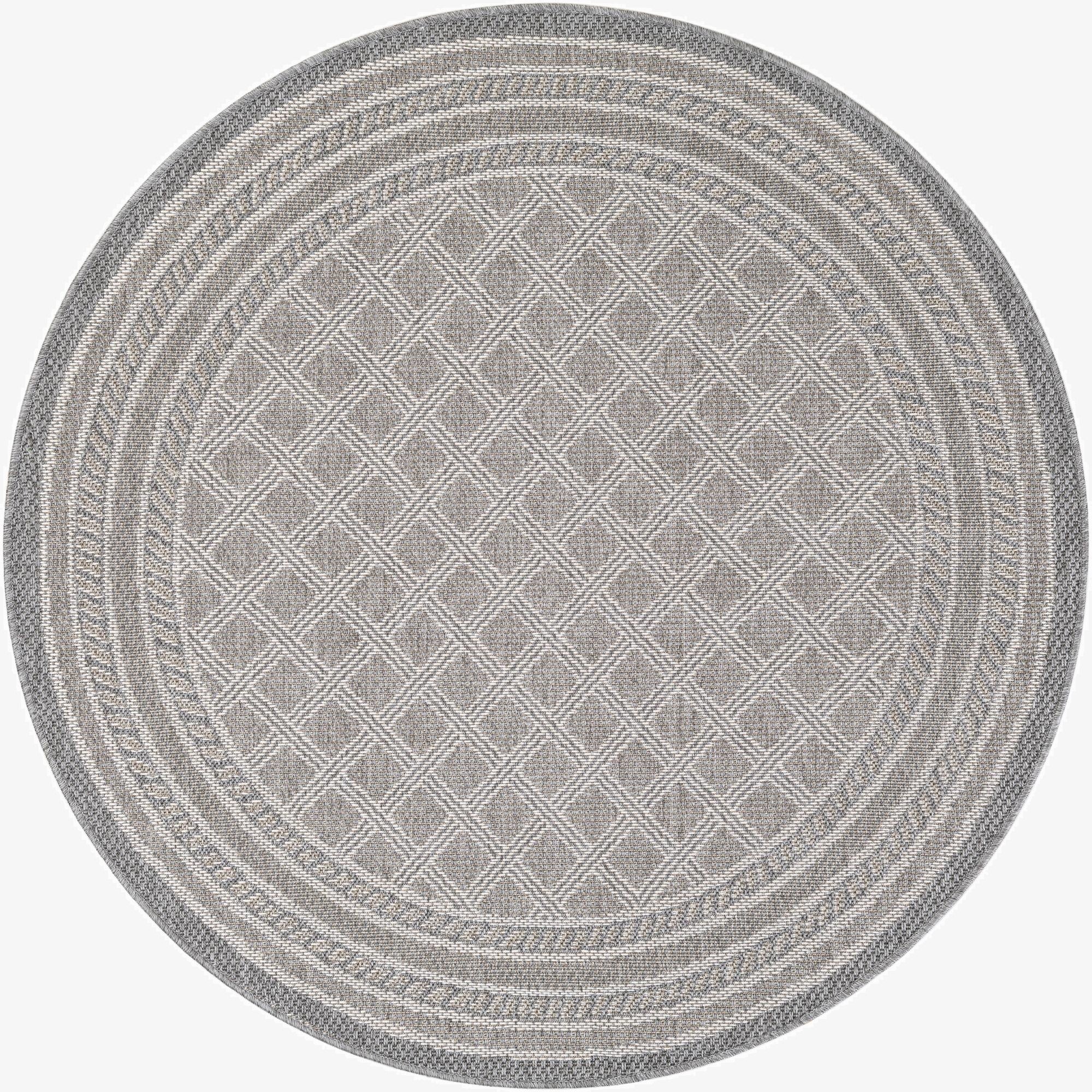 5' 1 x 5' 1 Washable Lattice Indoor / Outdoor Round Rug