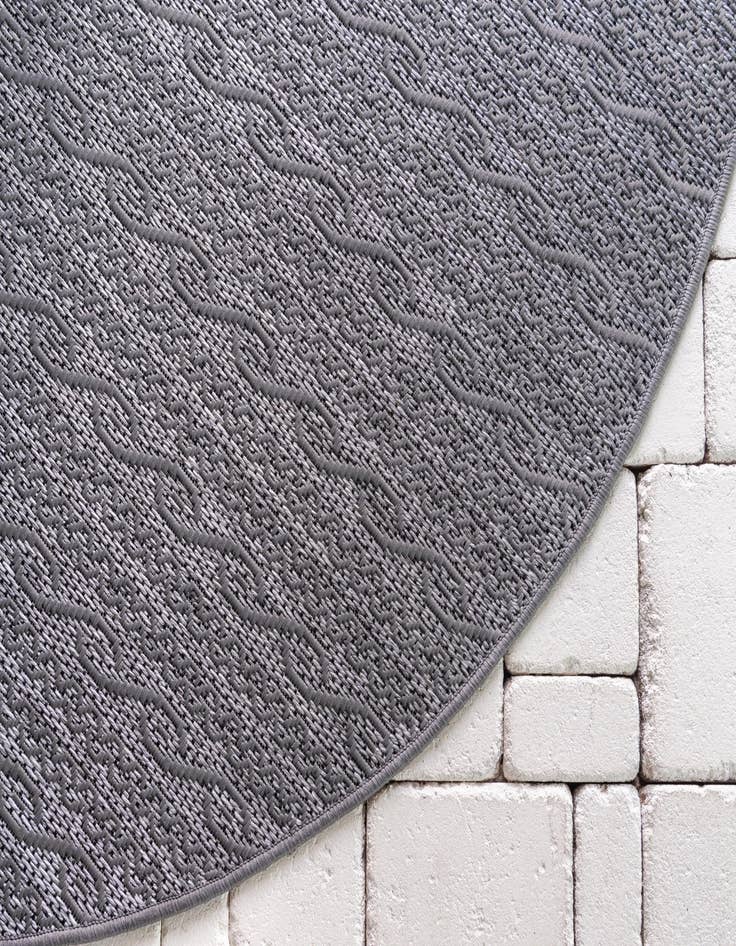 Detail image of 6' x 6'  Washable Modern Indoor / Outdoor Round Rug