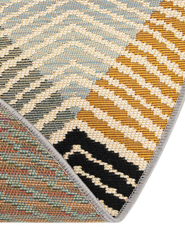 Detail image of 4' x 4' Easy-Clean Modern Indoor / Outdoor Round Rug