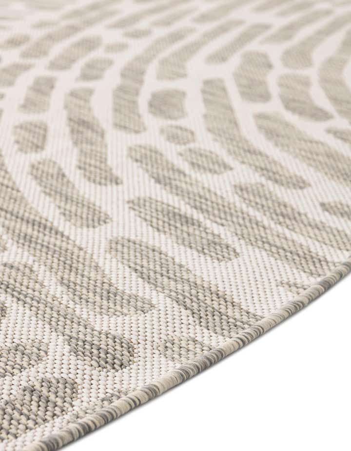 10' x 10' Easy-Clean Modern Indoor / Outdoor Round Rug
