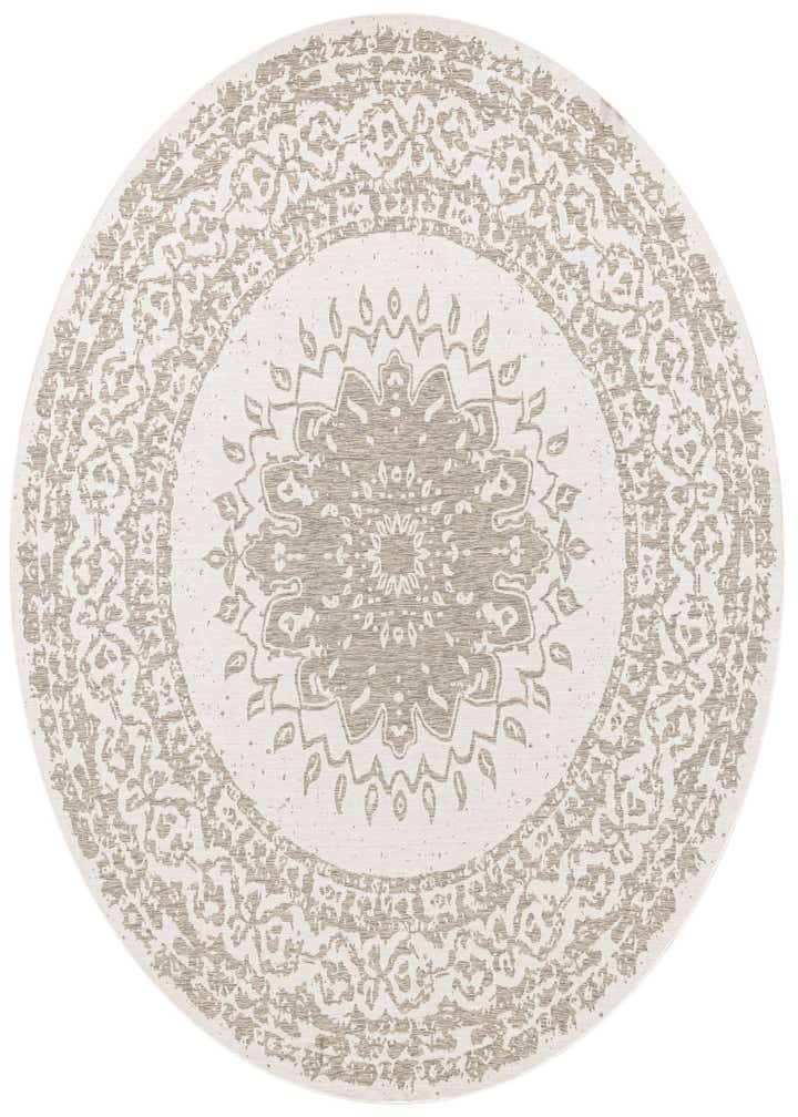 13' x 13' Easy-Clean Traditional Indoor / Outdoor Round Rug