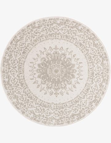 7' 10 x 7' 10 Easy-Clean Traditional Indoor / Outdoor Round Rug