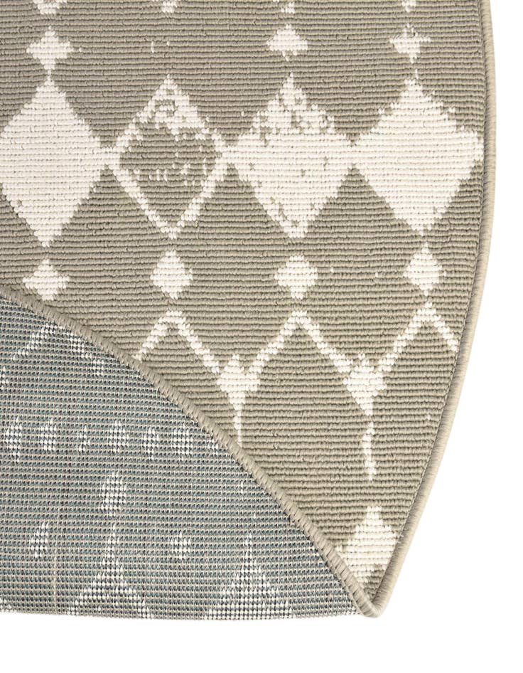 Detail image of 4' x 4' Easy-Clean Trellis Indoor / Outdoor Round Rug