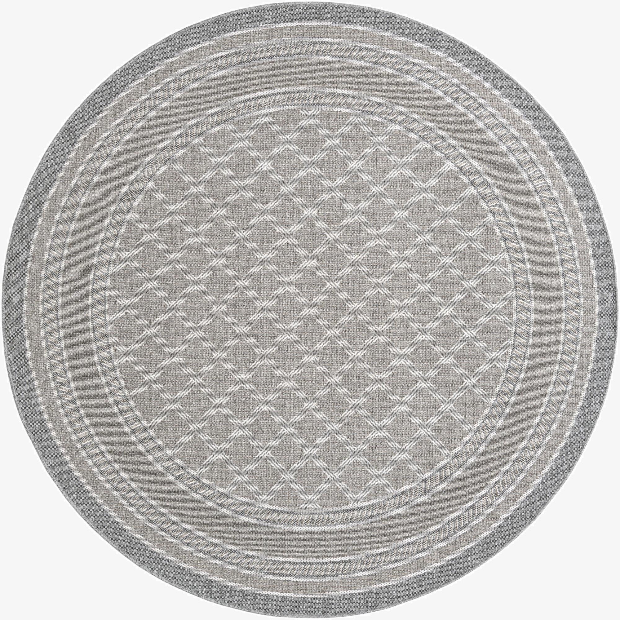 Primary image 7' 10 x 7' 10  Washable Trellis Indoor / Outdoor Round Rug