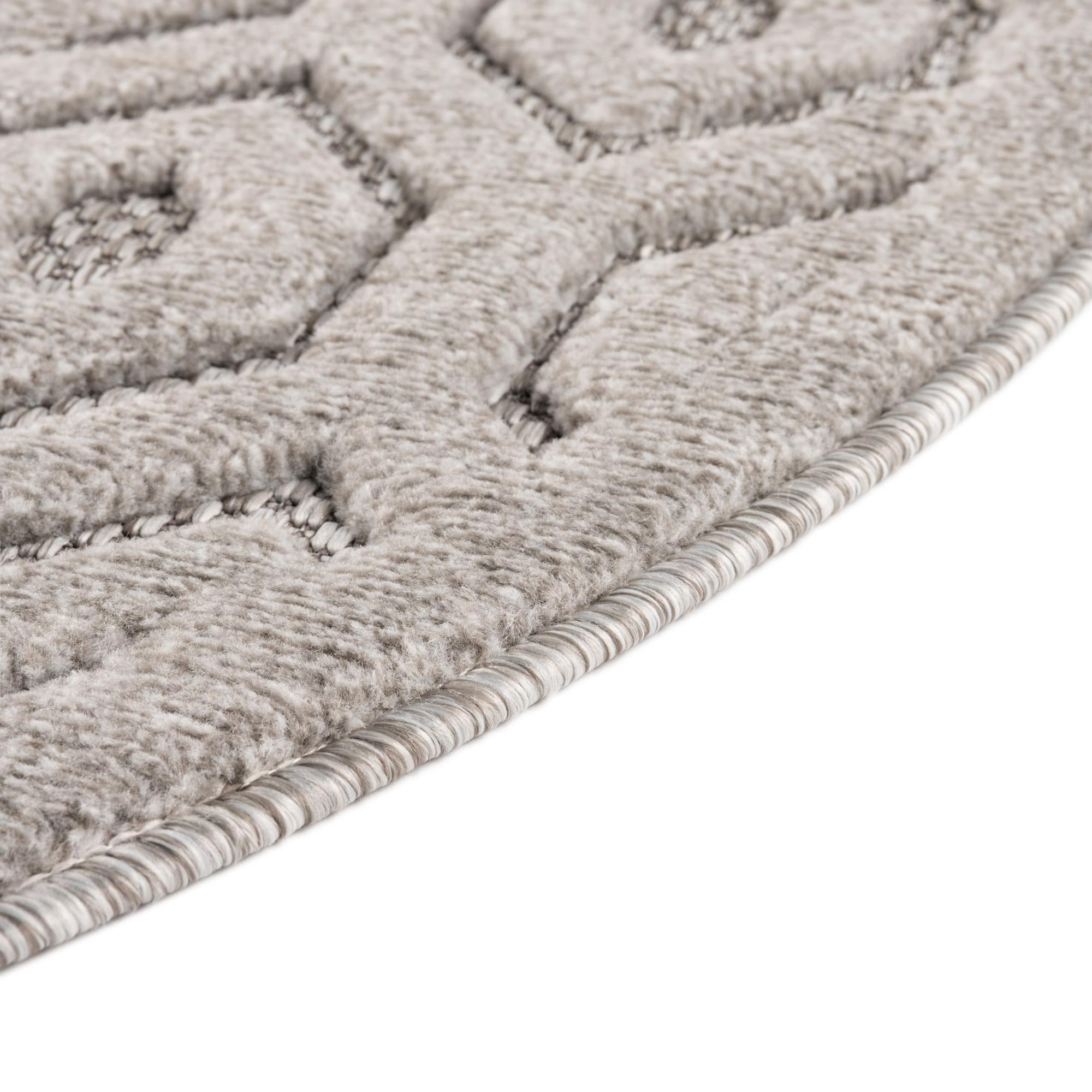 7' x 7' Easy-Clean Trellis Textured Indoor / Outdoor Round Rug