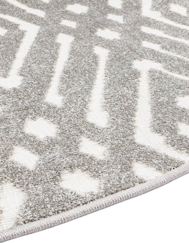 Detail image of 8' x 8' Easy-Clean Sabrina Soto Ella Indoor / Outdoor Round Rug