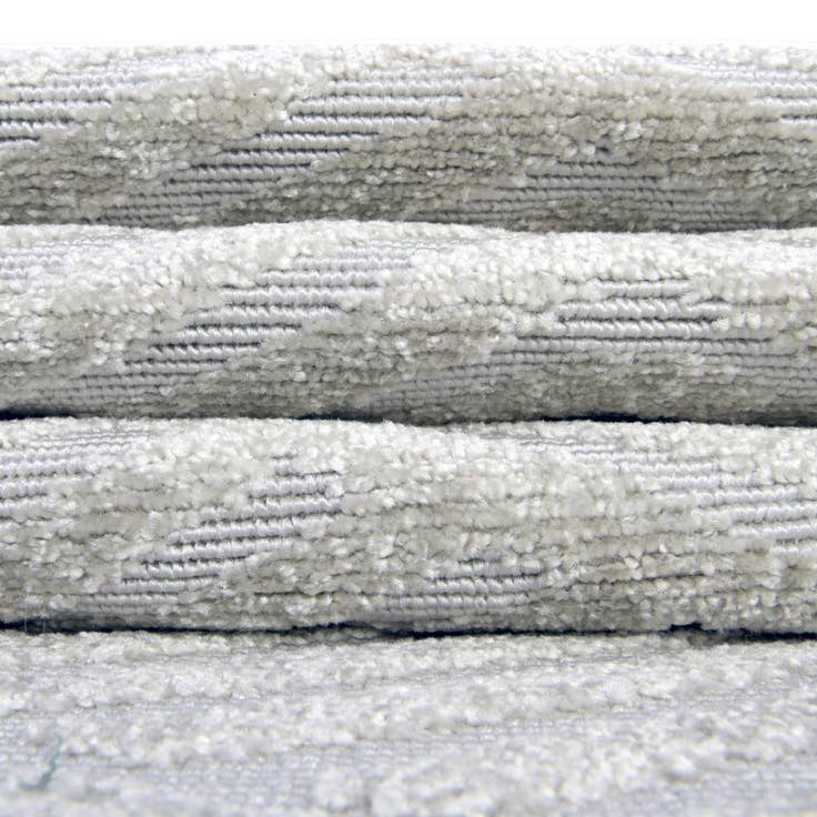 Detail image of 8' x 8' Easy-Clean Sabrina Soto Hudson Indoor / Outdoor Round Rug