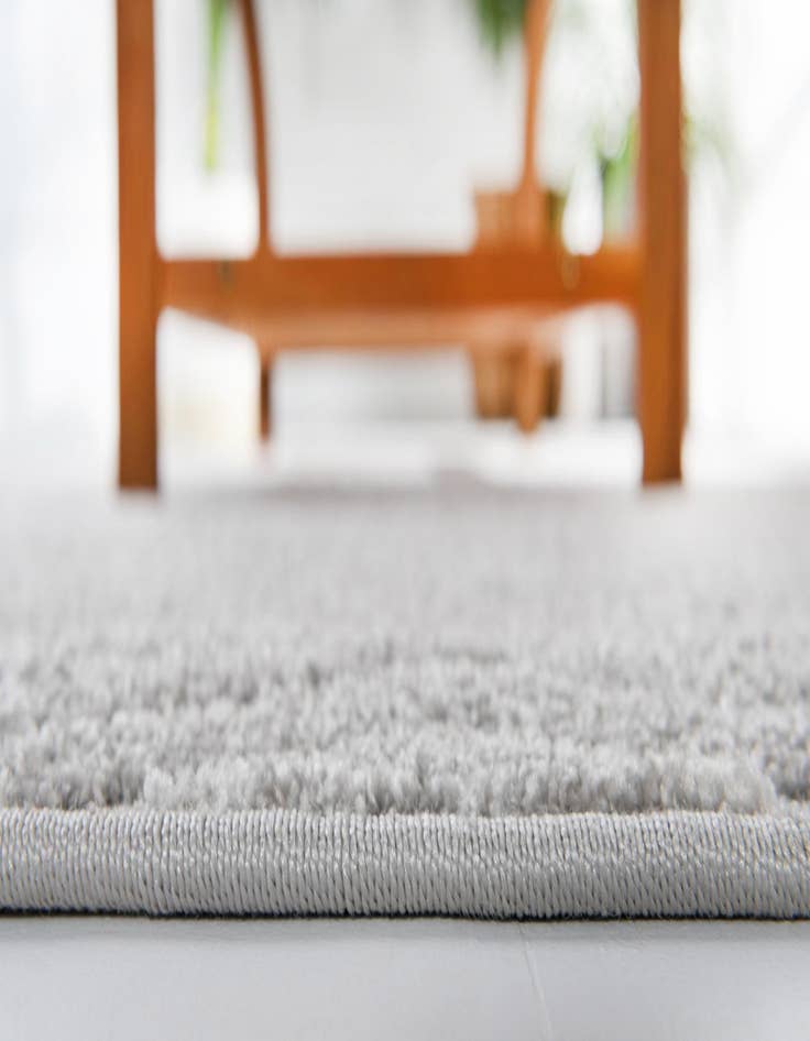 Detail image of 8' x 8'  Washable Sabrina Soto Hudson Indoor / Outdoor Round Rug