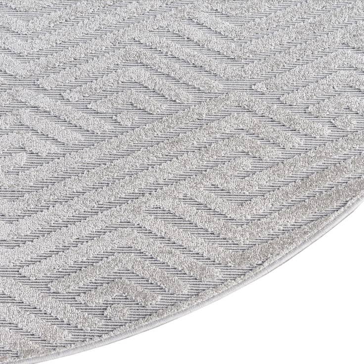 Detail image of 8' x 8' Easy-Clean Sabrina Soto Hudson Indoor / Outdoor Round Rug