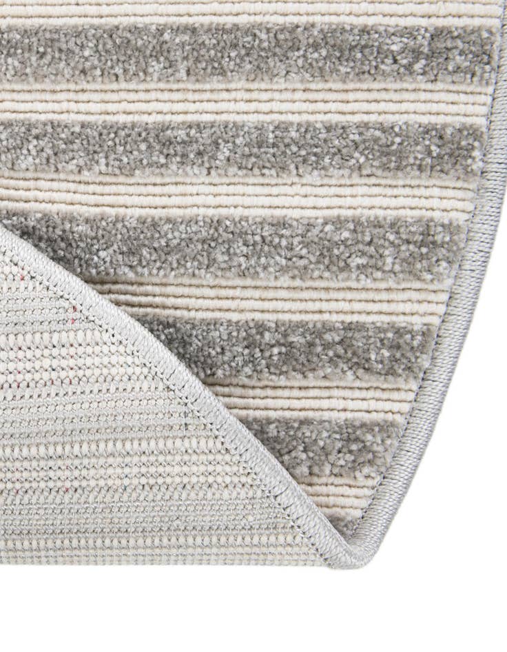 Detail image of 3' x 3'  Washable Sabrina Soto Indoor / Outdoor Round Rug