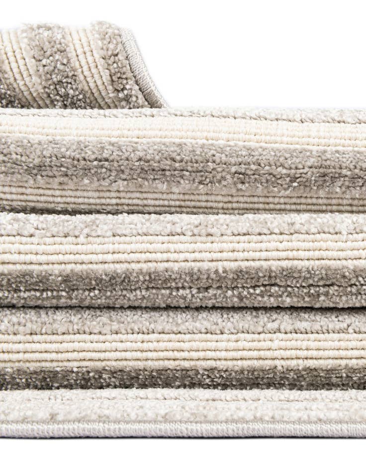 Detail image of 3' x 3' Easy-Clean Sabrina Soto Indoor / Outdoor Round Rug