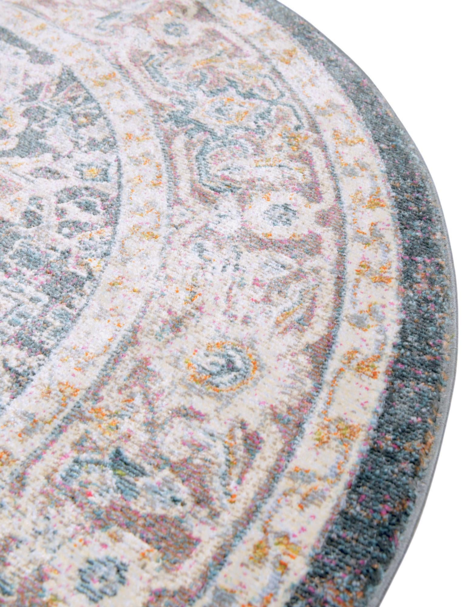 5' 5 x 5' 5 Santiago Round Rug
