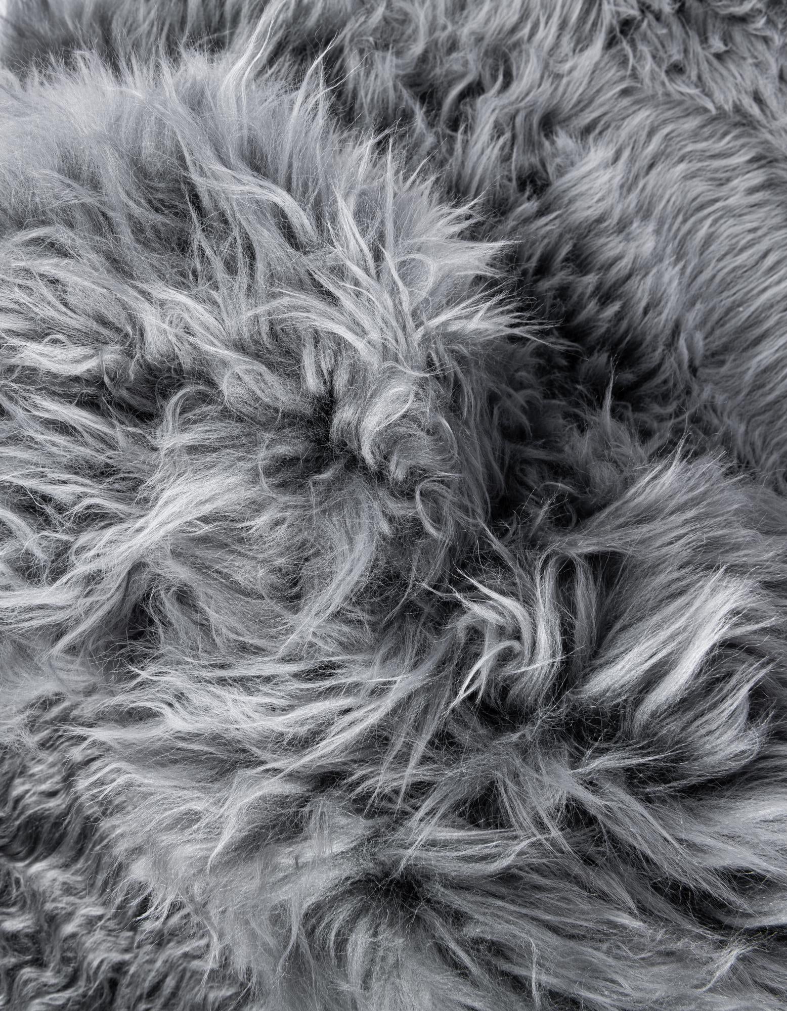 2' x 2' Sheepskin Round Rug