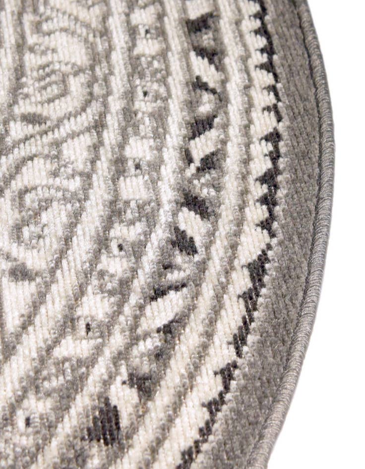 Detail image of 10' x 10' SoHo Round Rug