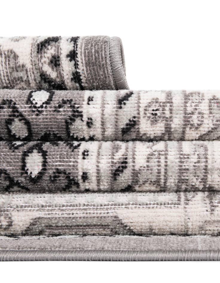 Detail image of 10' x 10' SoHo Round Rug