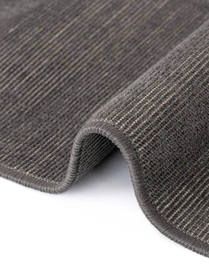 Detail image of 8' x 8' SoHo Round Rug