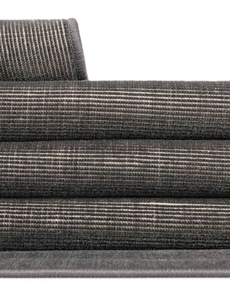 Detail image of 8' x 8' SoHo Round Rug