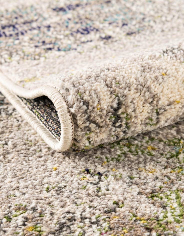 Detail image of 8' x 8'  Washable Spectrum Round Rug