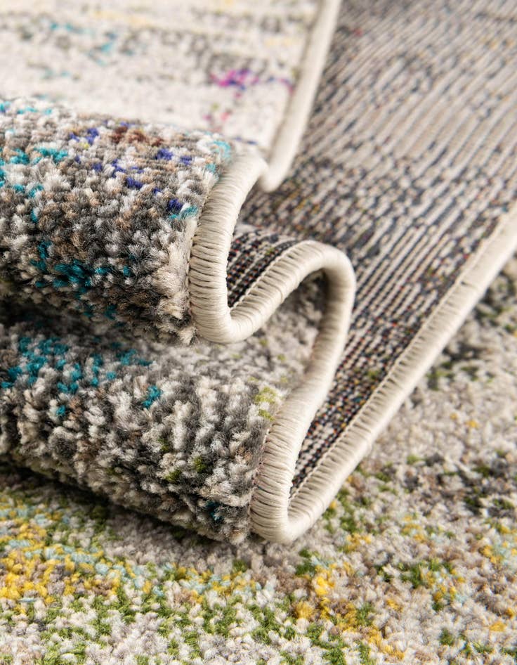 Detail image of 8' x 8'  Washable Spectrum Round Rug