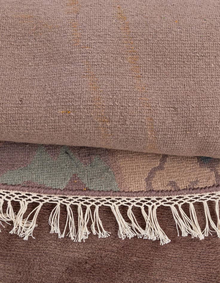 Detail image of 7' 8 x 7' 10  Hand Knotted Tibet Wool Round Rug