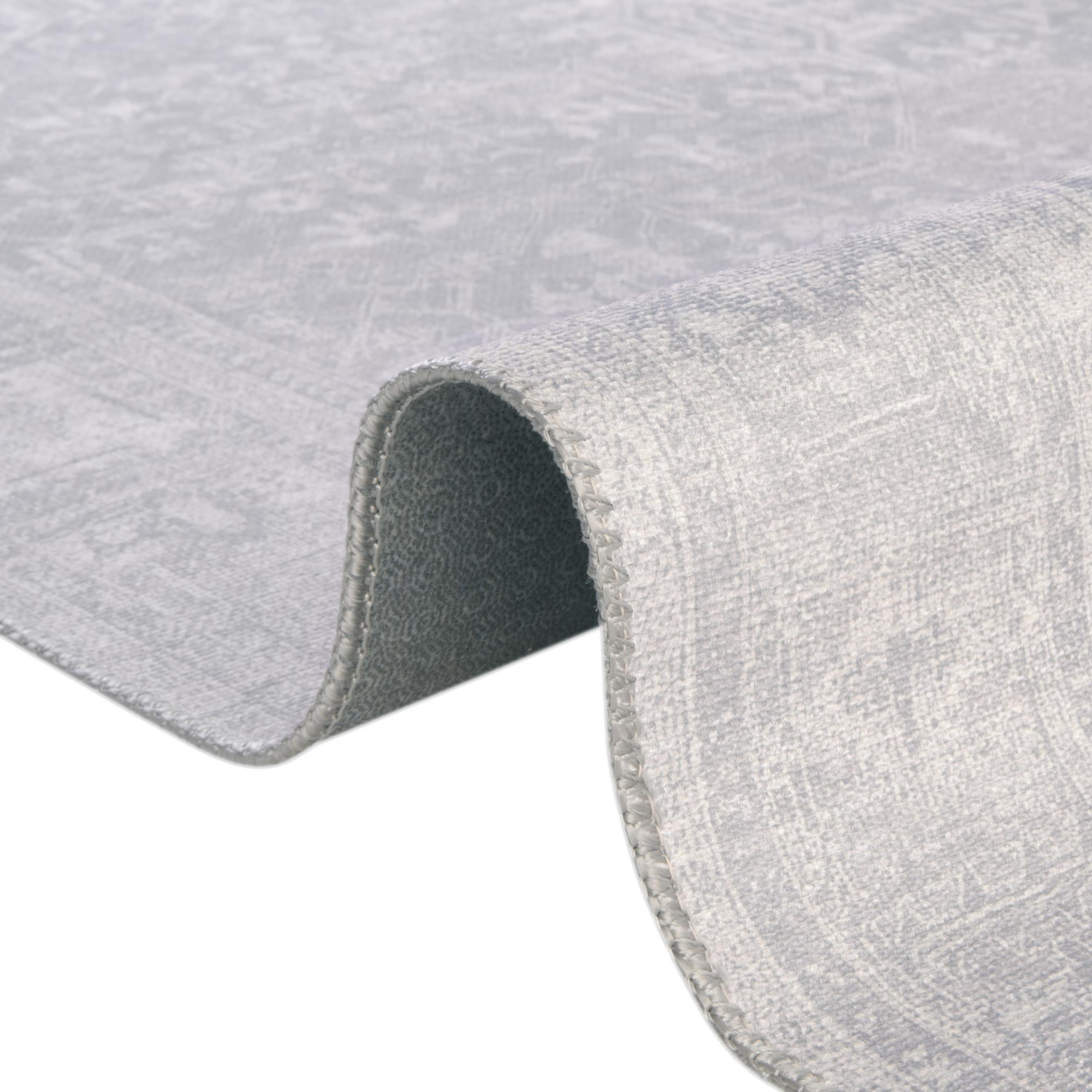 7' 6 x 7' 6 Washable Timeless Round Rug