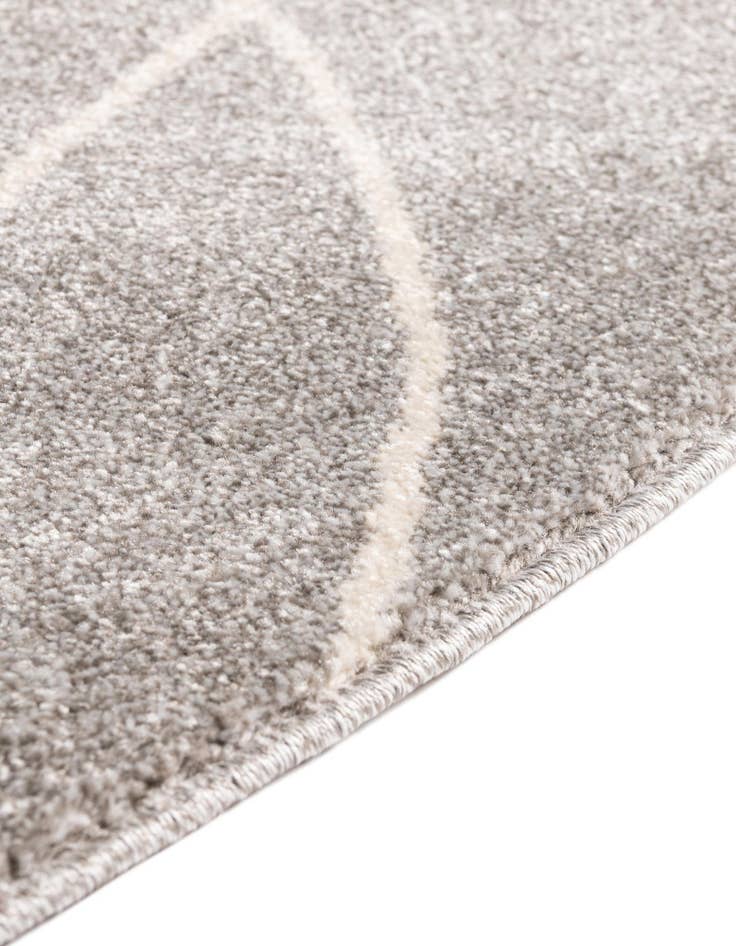 Detail image of 8' x 8' Titania Round Rug