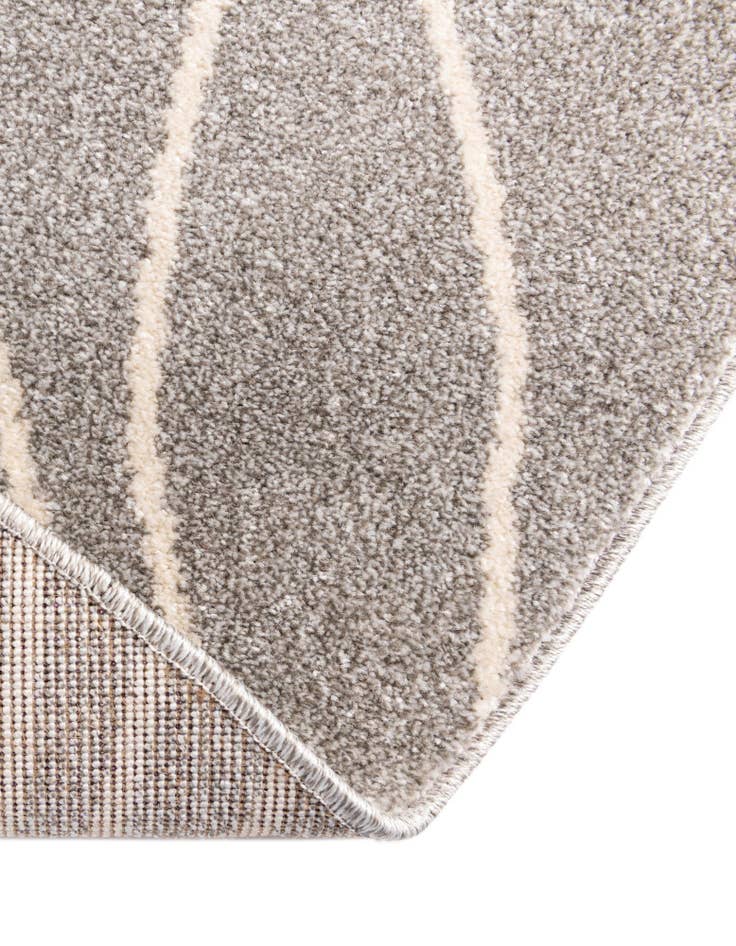 Detail image of 6' x 6' Titania Round Rug