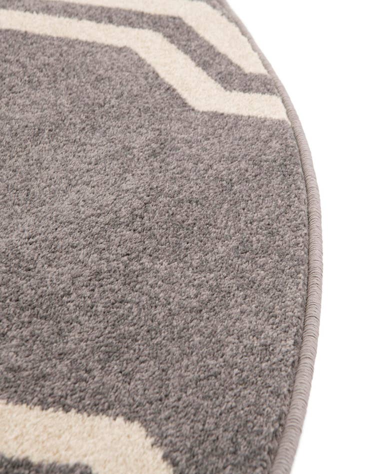 Detail image of 6' x 6' Trellis Round Rug