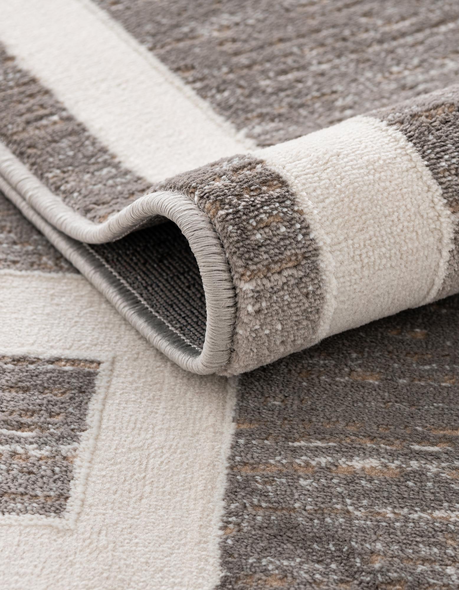 5' 3 x 5' 3 Uptown Lenox Hill Round Rug
