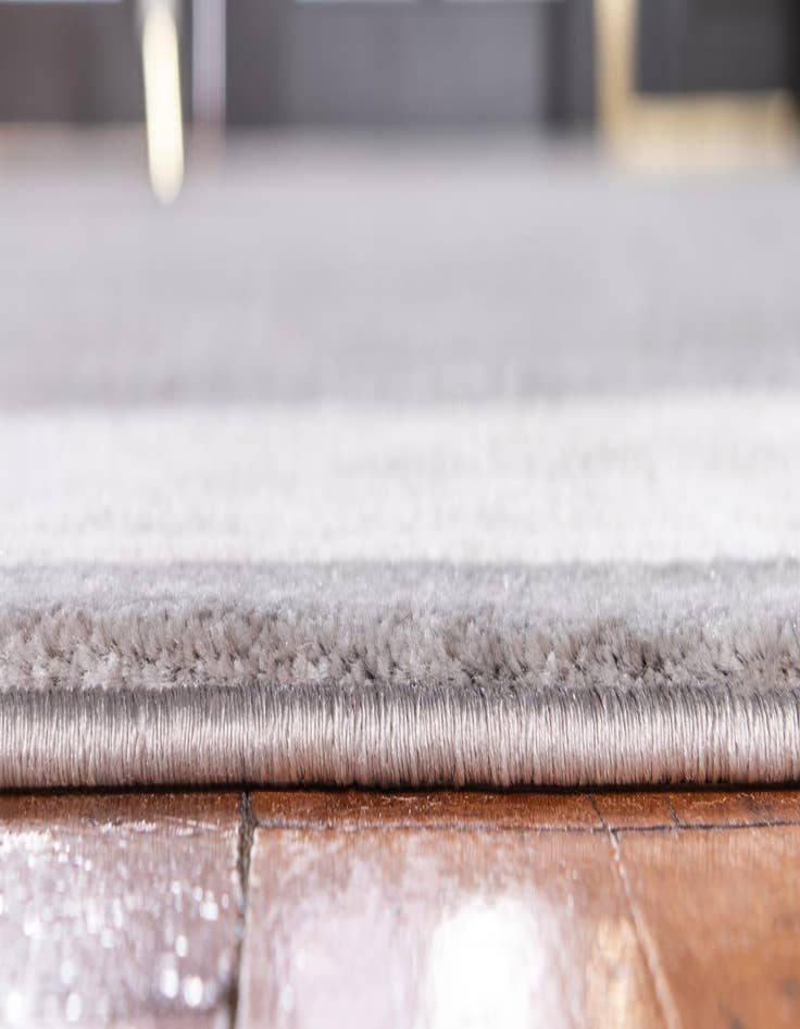 Detail image of 8' x 8' Uptown Yorkville Round Rug