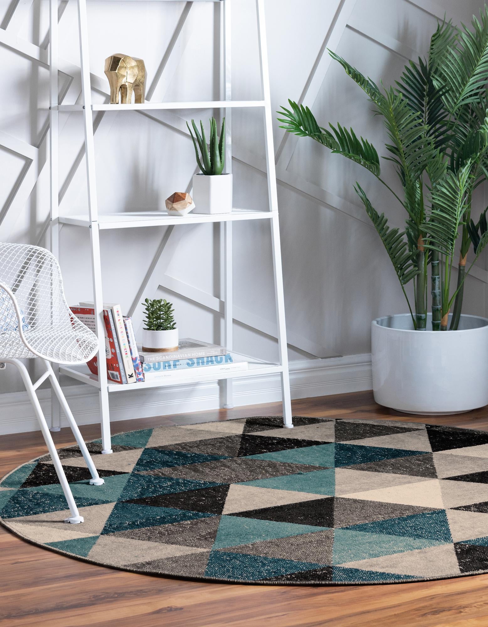 5' 3 x 5' 3 Valencia Round Rug