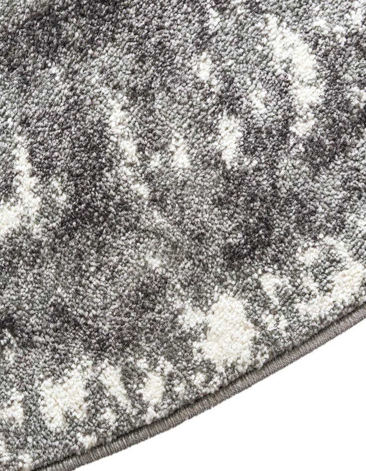 Detail image of 4' x 4' Venice Round Rug