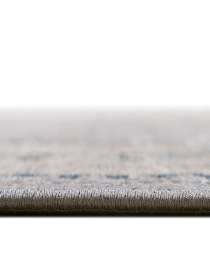 Detail image of 6' x 6' Vienna Round Rug