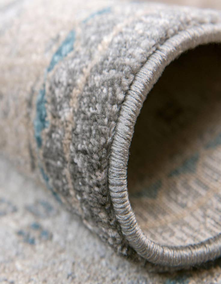 Detail image of 6' x 6' Vienna Round Rug