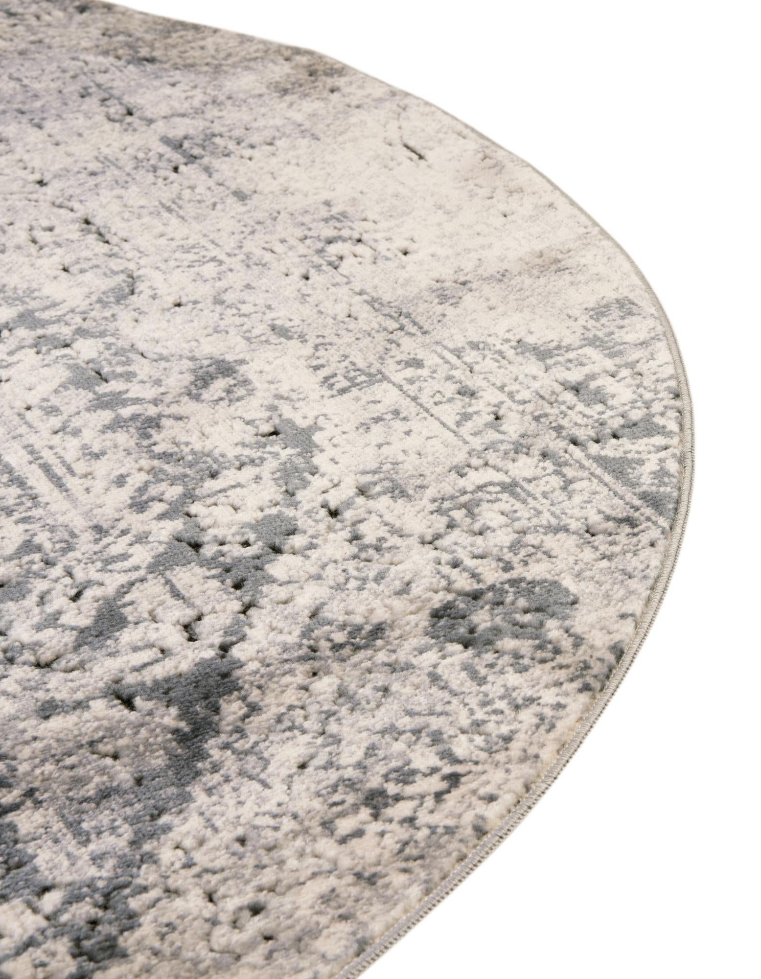 5' 3 x 5' 3 Villa Round Rug