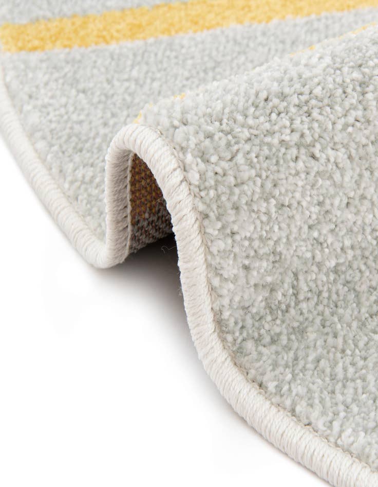 Detail image of 5' 3 x 5' 3 Sun Whimsy Kids Round Rug