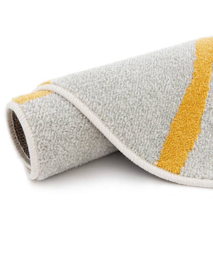 Detail image of 5' 3 x 5' 3 Sun Whimsy Kids Round Rug