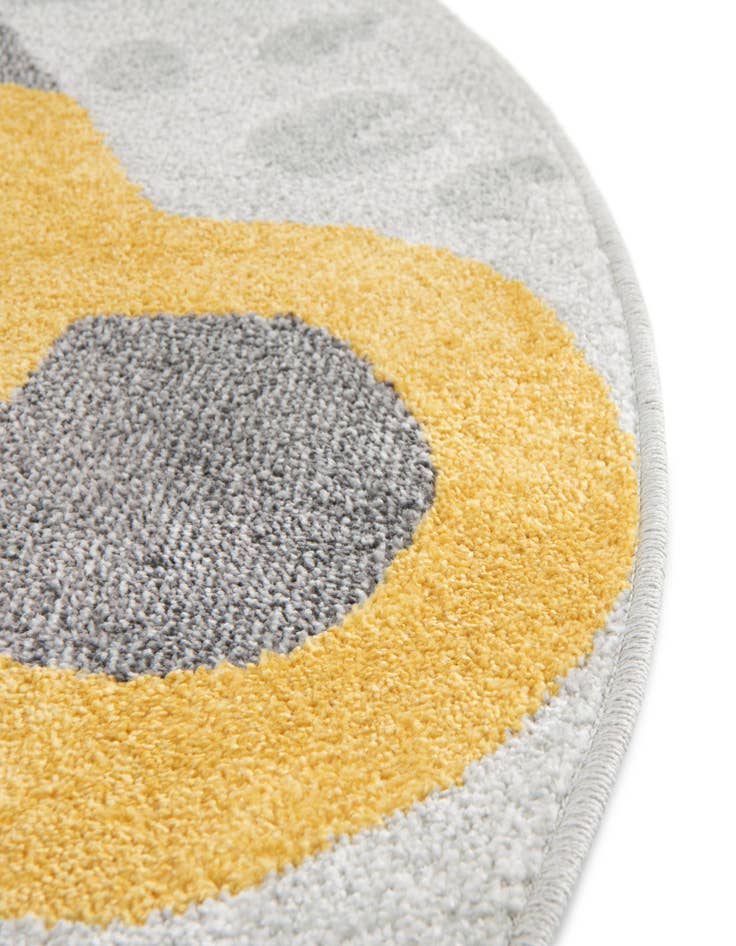 Detail image of 7' 10 x 7' 10 Tiger Whimsy Kids Round Rug