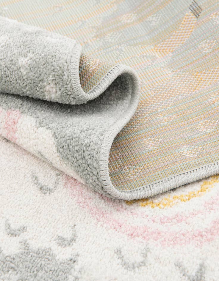 Detail image of 7' 10 x 7' 10 Llama Whimsy Kids Round Rug