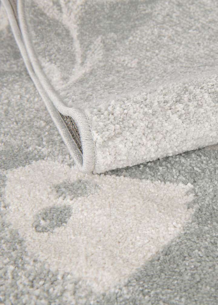 5' 3 x 5' 3 Animals Whimsy Kids Round Rug