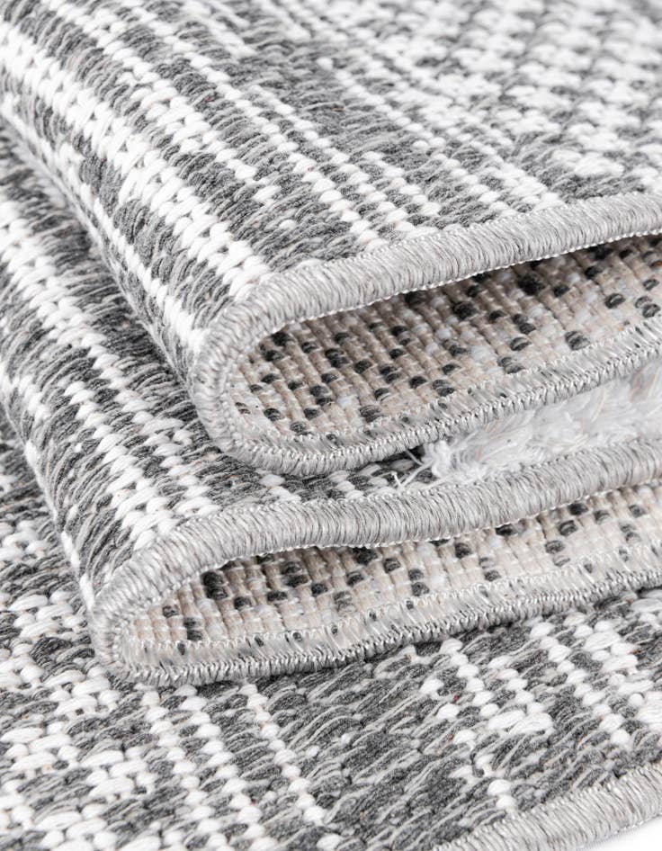 Detail image of 2' 3 x 4' Abbey Runner Rug