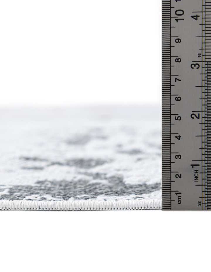 2' 7 x 8' Abbey Runner Rug