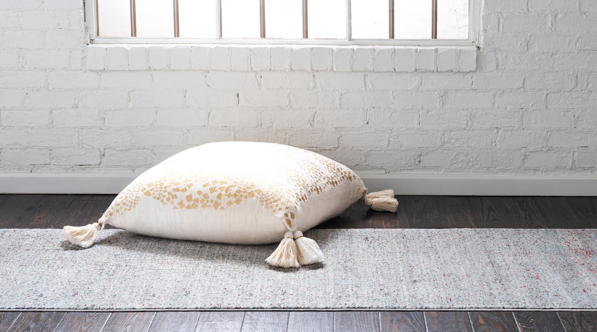 2' 7 x 9' 10 Alexis Runner Rug