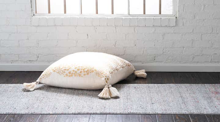 2' 7 x 9' 10 Alexis Runner Rug