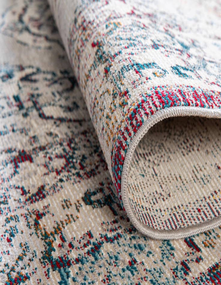 Detail image of 2' 2 x 6' Amulet Runner Rug