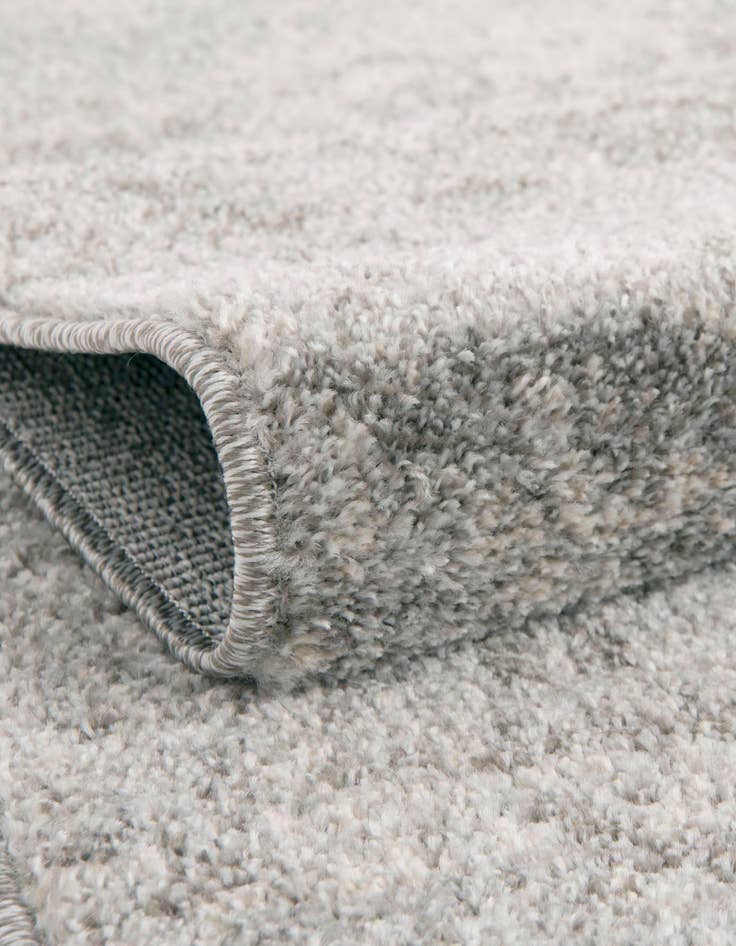 Detail image of 2' x 8' Angelica Runner Rug